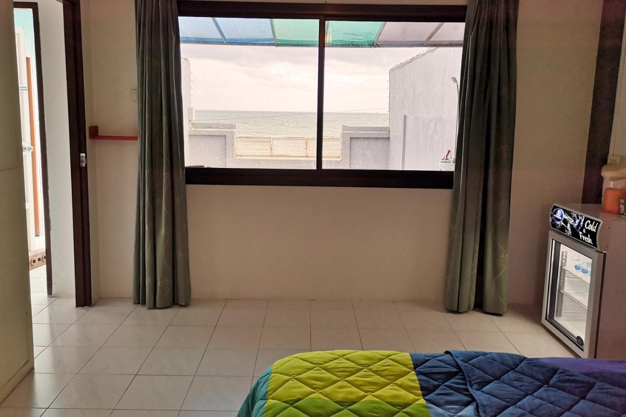 Gao Saengchan Beachfront Rayong Extérieur photo