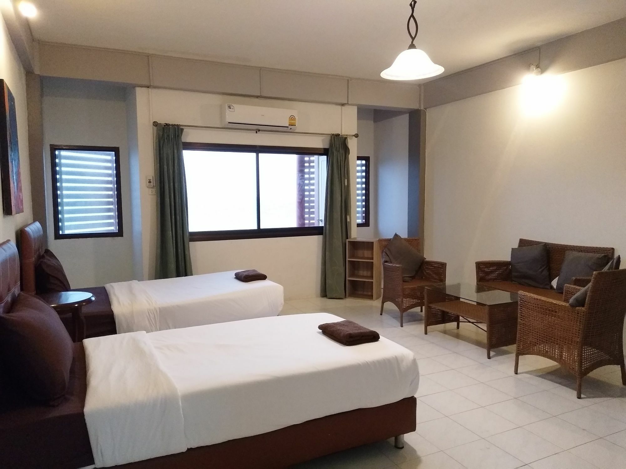 Gao Saengchan Beachfront Rayong Extérieur photo